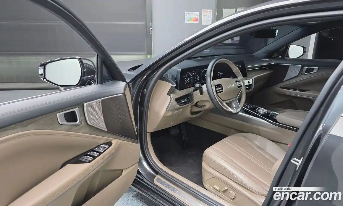 Kia K8 2023 1.6 Автомат в Москве № 288322, фото 1