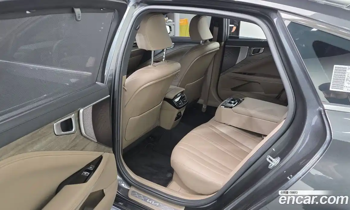 Kia K8 2023 1.6 Автомат в Москве № 288322, фото 3