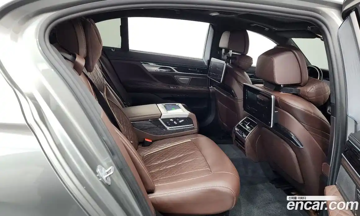 BMW 7-Series 2021 3.0 Автомат в Москве № 304718, фото 12