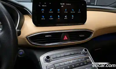 Hyundai Santa Fe 2021 2.2 Автомат в Москве № 305089, миниатюра 9