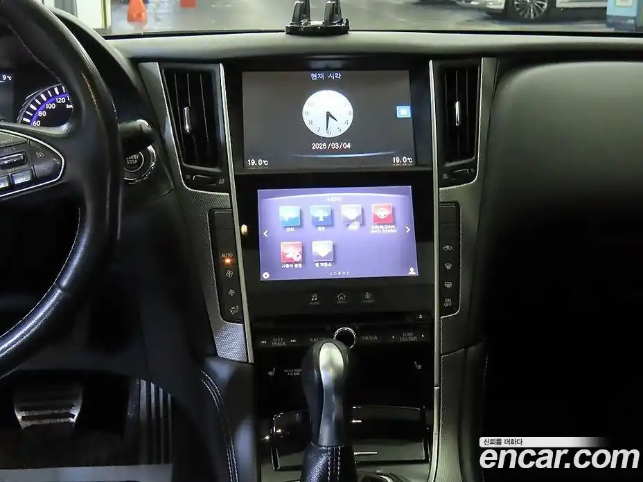 Infiniti Q50 2014 2.1 Автомат в Москве № 305373, фото 11