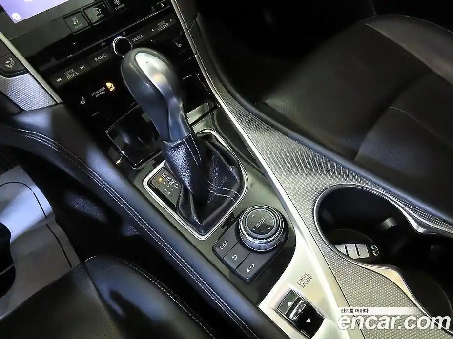 Infiniti Q50 2014 2.1 Автомат в Москве № 305373, фото 9
