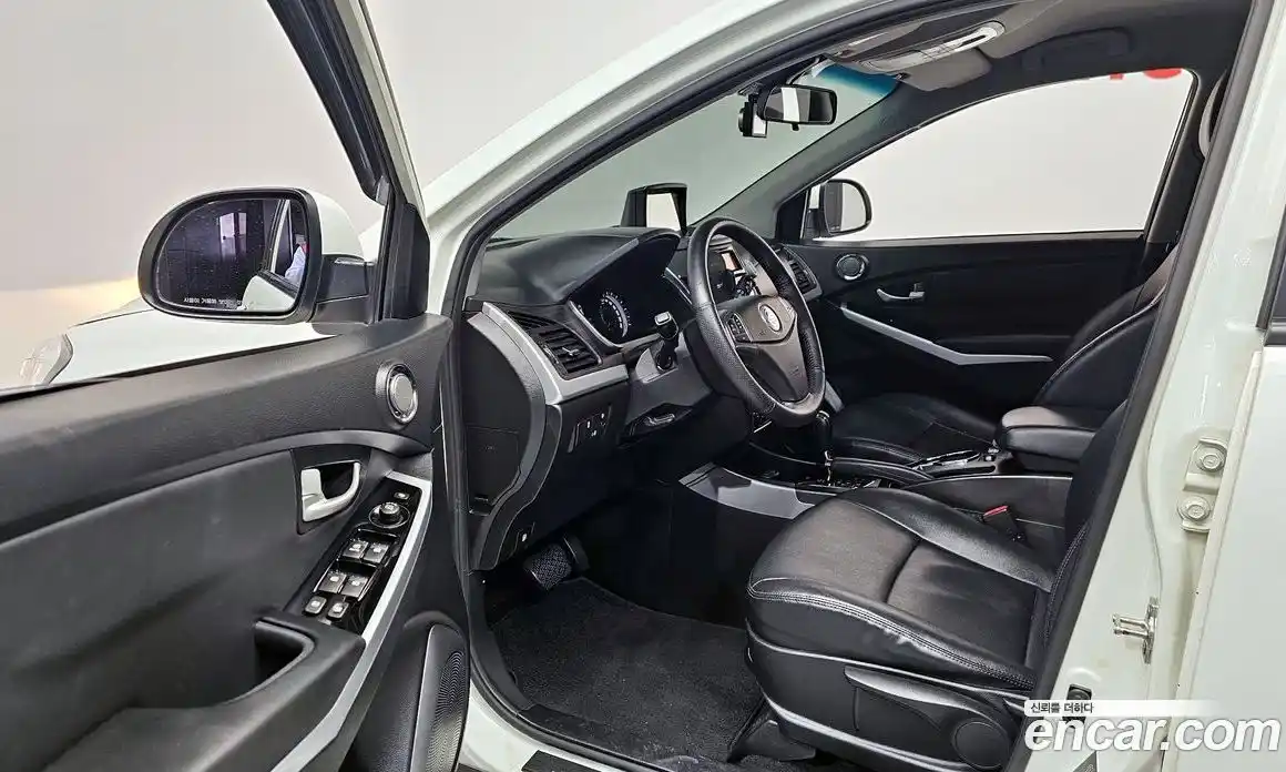 SsangYong Korando 2016 2.2 Автомат в Москве № 307346, фото 14