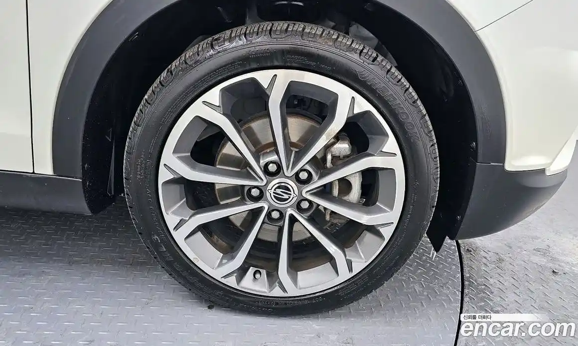 SsangYong TIBOLI 2017 1.6 Автомат в Москве № 30838, фото 14