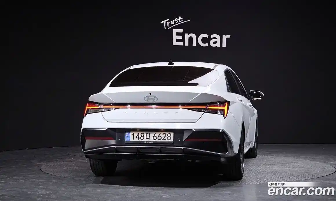 Hyundai Avante 2024 1.6 Автомат в Москве № 319473, фото 4