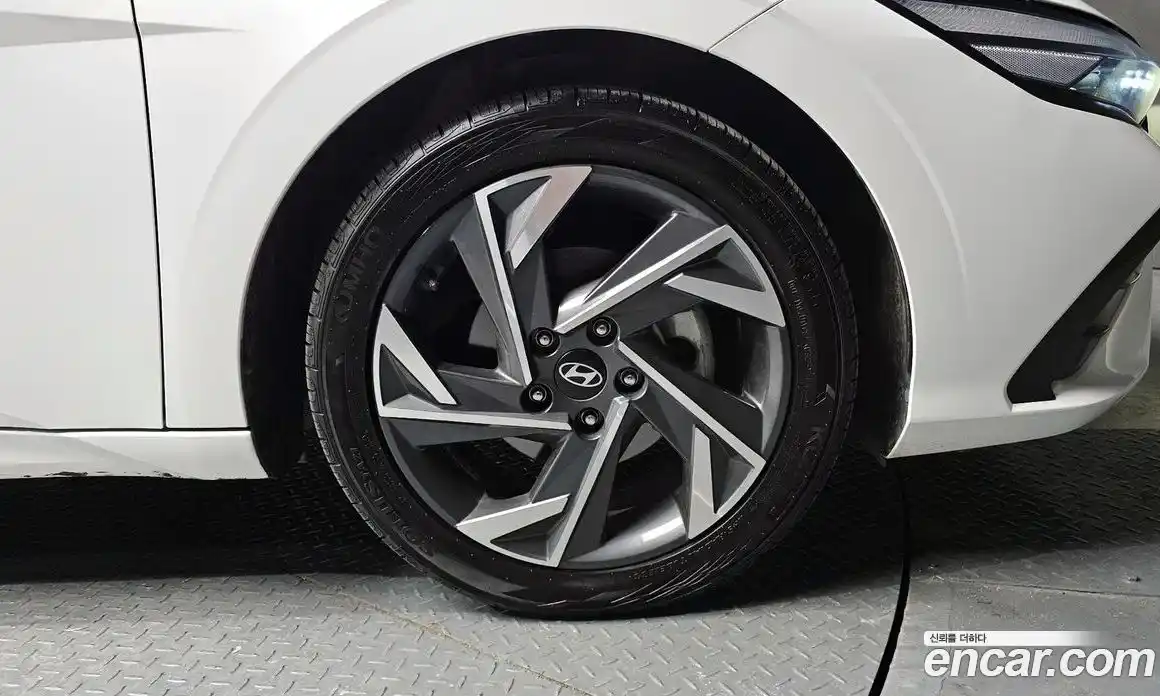 Hyundai Avante 2024 1.6 Автомат в Москве № 319473, фото 5