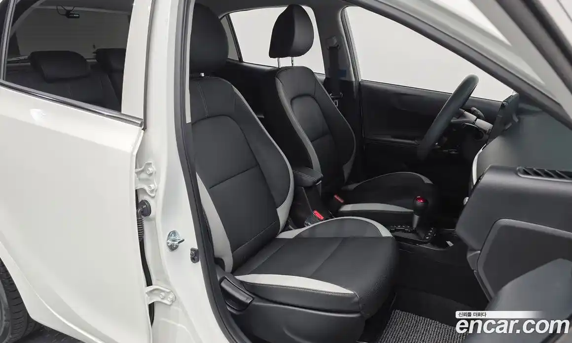 Kia Morning 2025 1.0 Автомат в Москве № 336795, фото 17