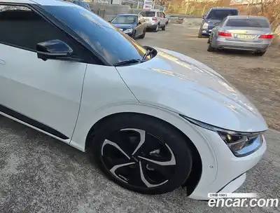 Kia EV6 2023 Вариатор в Москве № 338755, миниатюра 5