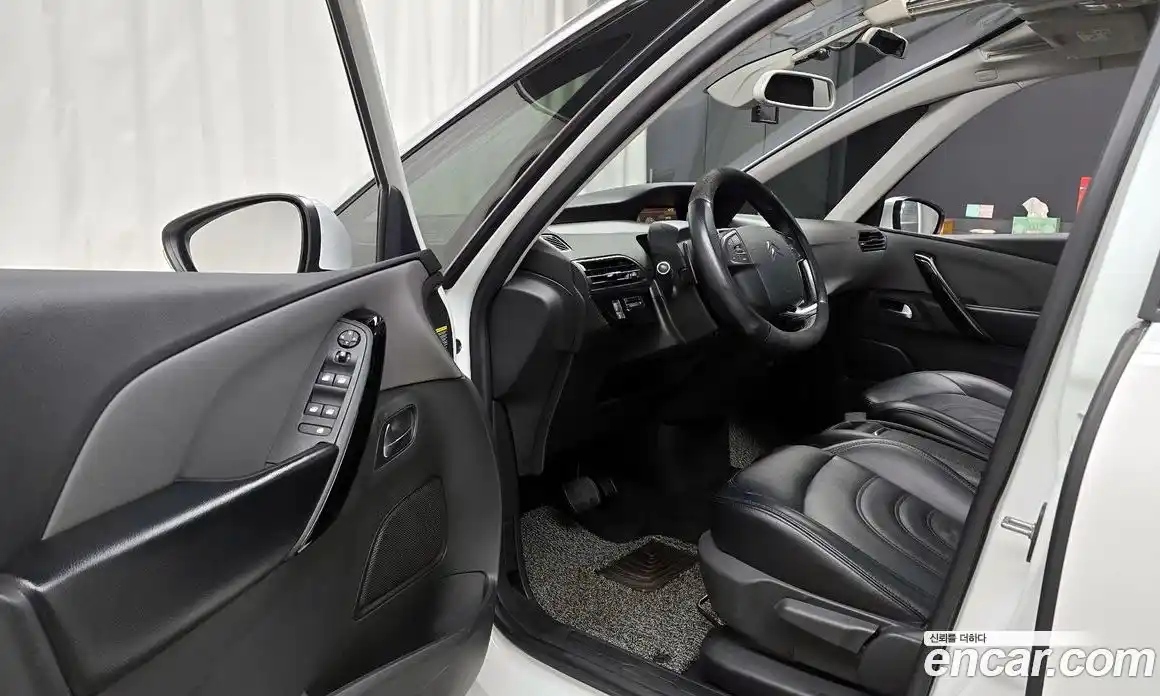 Citroen C4 Picasso 2018 1.6 Автомат в Москве № 345323, фото 11