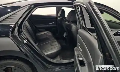 Hyundai Avante 2023 1.6 Автомат в Москве № 357416, миниатюра 11