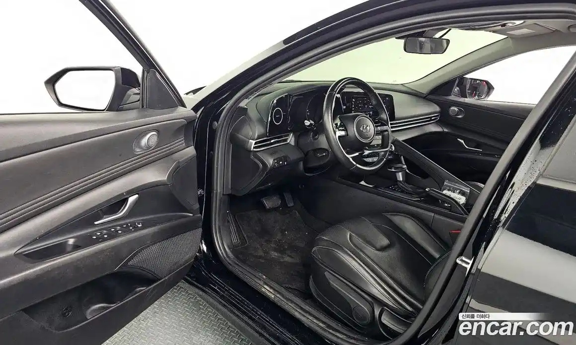 Hyundai Avante 2023 1.6 Автомат в Москве № 357416, фото 12