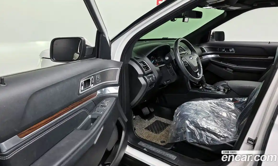 Ford Explorer 2017 2.3 Автомат в Москве № 362264, фото 11