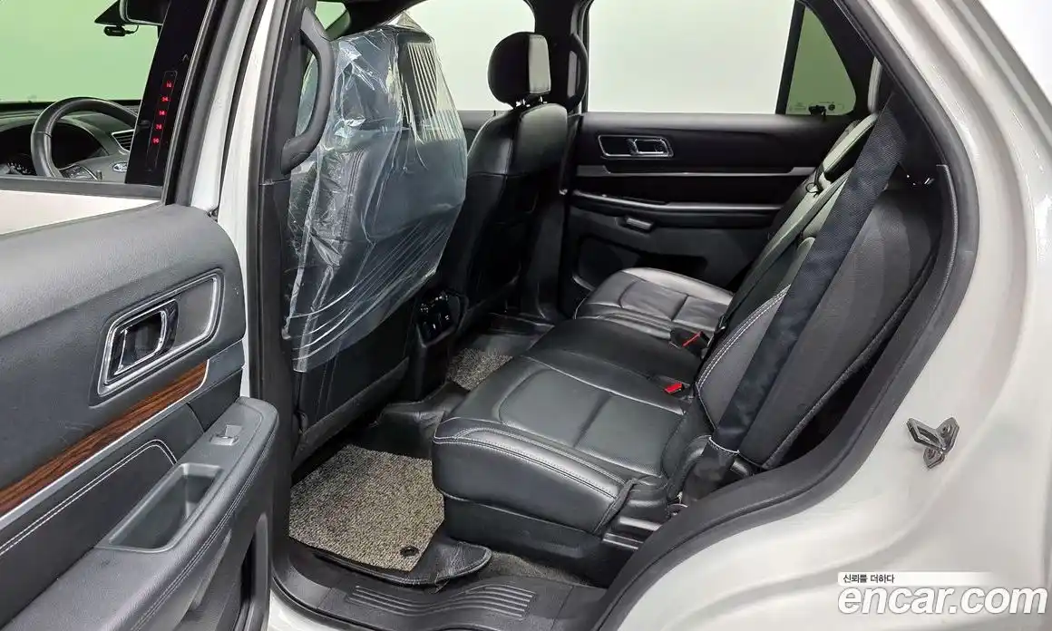 Ford Explorer 2017 2.3 Автомат в Москве № 362264, фото 12