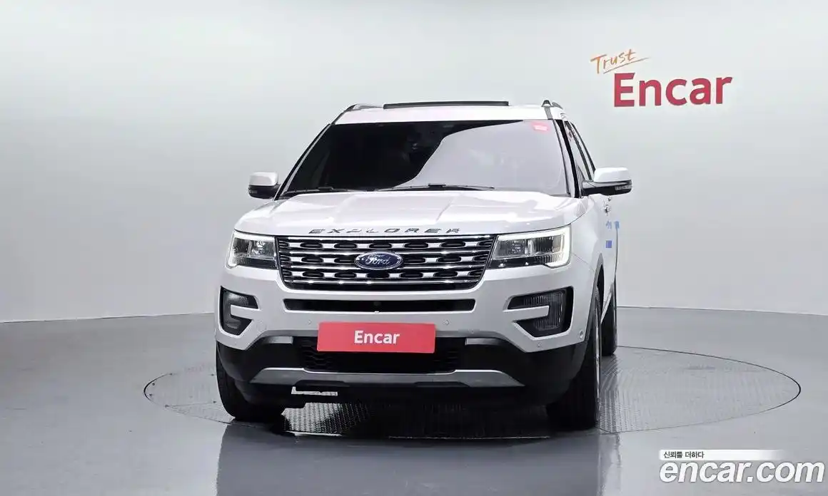 Ford Explorer 2017 2.3 Автомат в Москве № 362264, фото 3