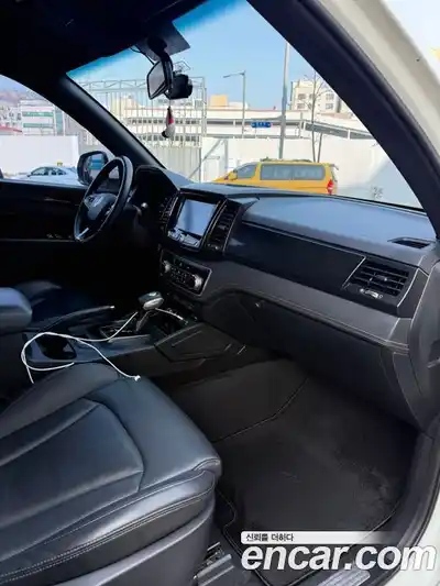 SsangYong Rexton 2021 2.2 Автомат в Москве № 36393, миниатюра 7