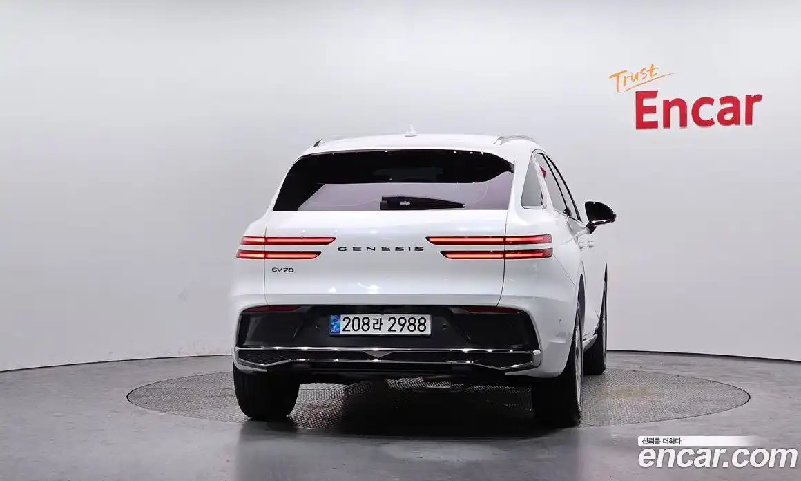 Genesis GV70 2025 2.5 Автомат в Москве № 364246, фото 4