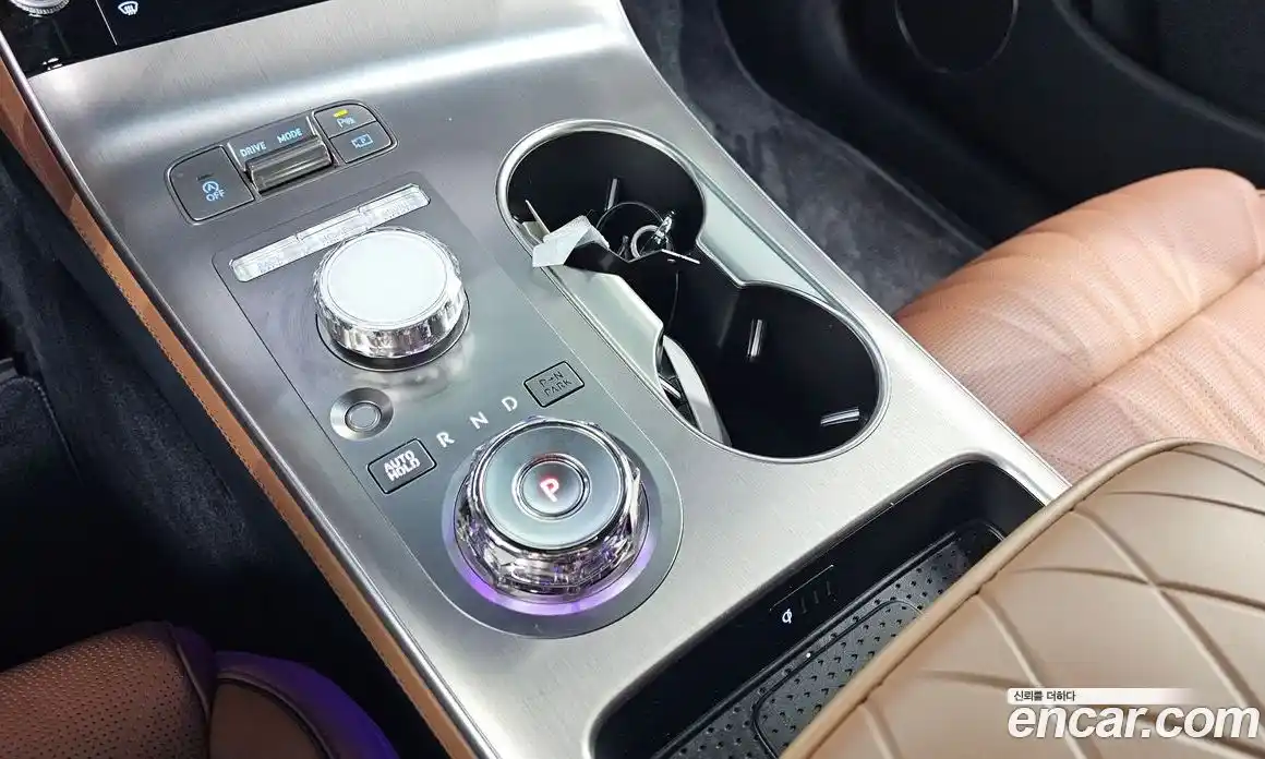 Genesis GV70 2025 2.5 Автомат в Москве № 364246, фото 9