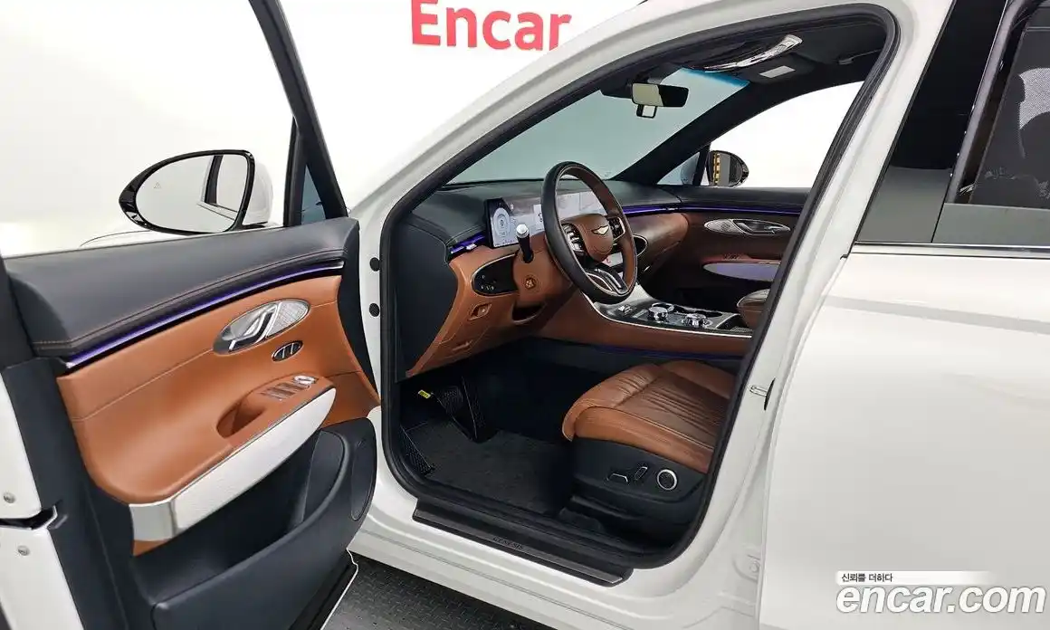 Genesis GV70 2025 2.5 Автомат в Москве № 364246, фото 10