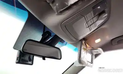 SsangYong TIBOLI 2020 1.5 Автомат в Москве № 36564, миниатюра 2