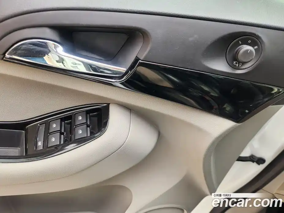 Chevrolet Orlando 2015 2.0 Автомат в Москве № 38704, фото 12