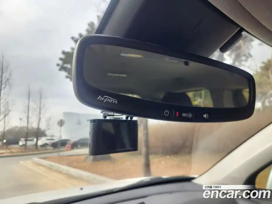 Chevrolet Orlando 2015 2.0 Автомат в Москве № 38704, фото 18