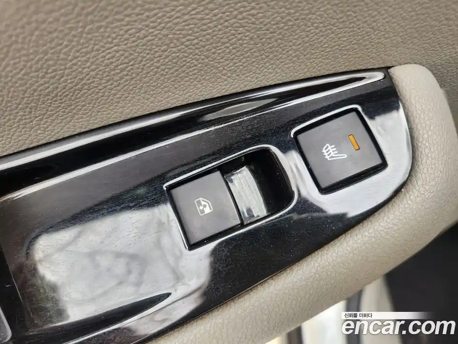 Chevrolet Orlando 2015 2.0 Автомат в Москве № 38704, фото 19