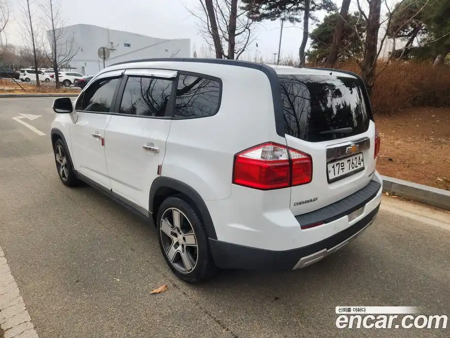 Chevrolet Orlando 2015 2.0 Автомат в Москве № 38704, фото 4