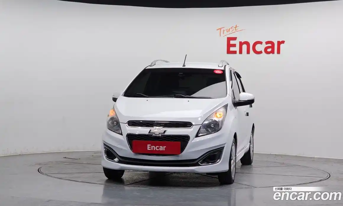 Chevrolet Spark 2013 1.0 Автомат в Москве № 390069, фото 3