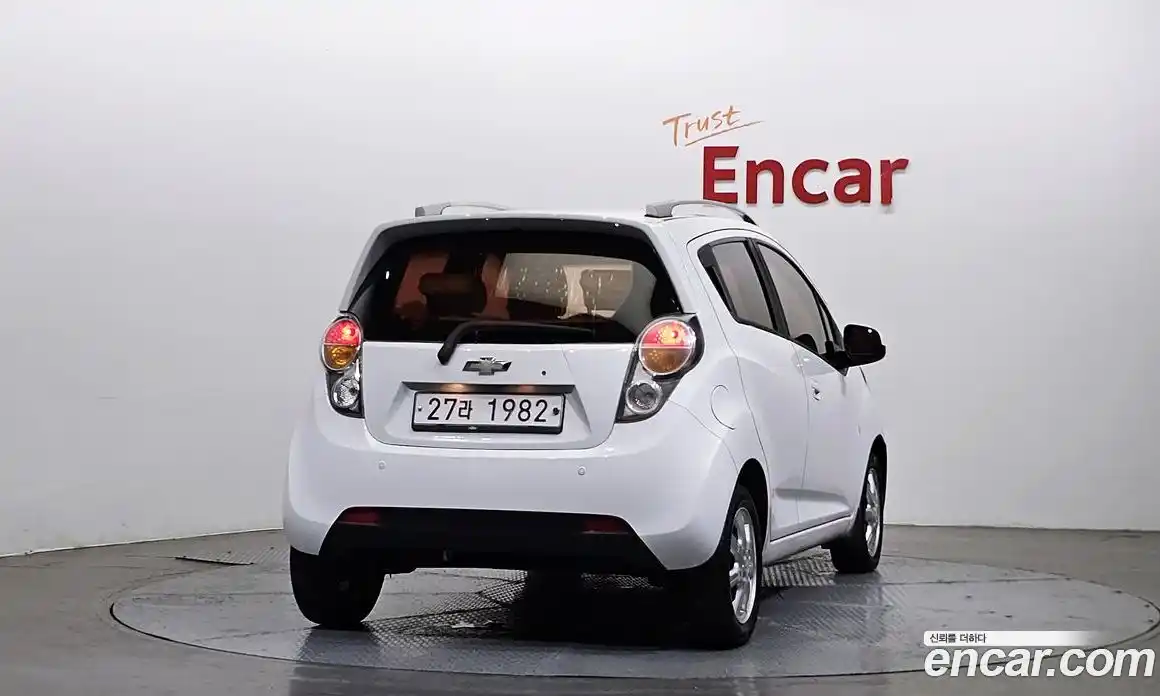 Chevrolet Spark 2012 1.0 Автомат в Москве № 39106, фото 4