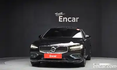 Volvo S60 2022 2.0 Автомат в Москве № 392059, миниатюра 3