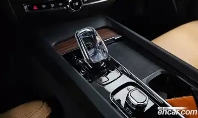 Volvo S60 2022 2.0 Автомат в Москве № 392059, миниатюра 9