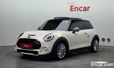 Mini Cooper, 2016
