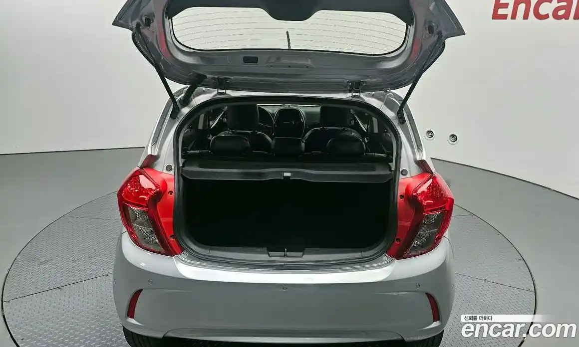 Chevrolet Spark 2016 1.0 Автомат в Москве № 40158, фото 18