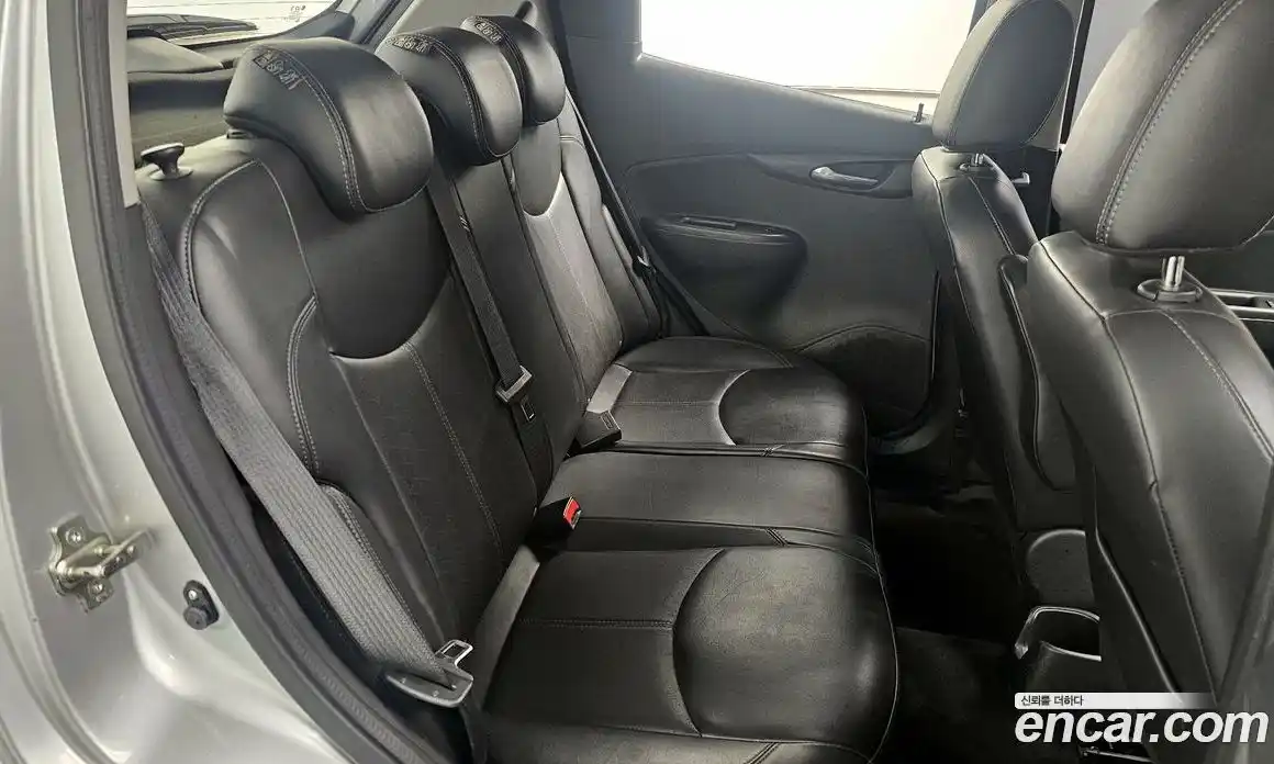 Chevrolet Spark 2016 1.0 Автомат в Москве № 40158, фото 3