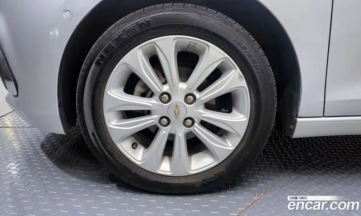 Chevrolet Spark 2016 1.0 Автомат в Москве № 40158, фото 9