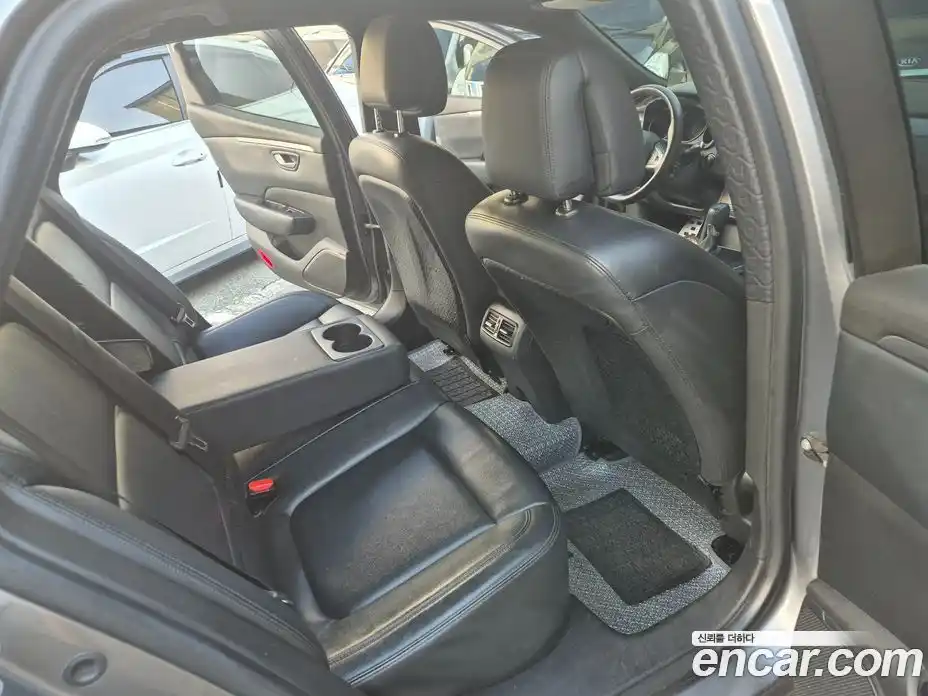 Renault SM6 2019 2.0 Автомат в Москве № 402281, фото 14