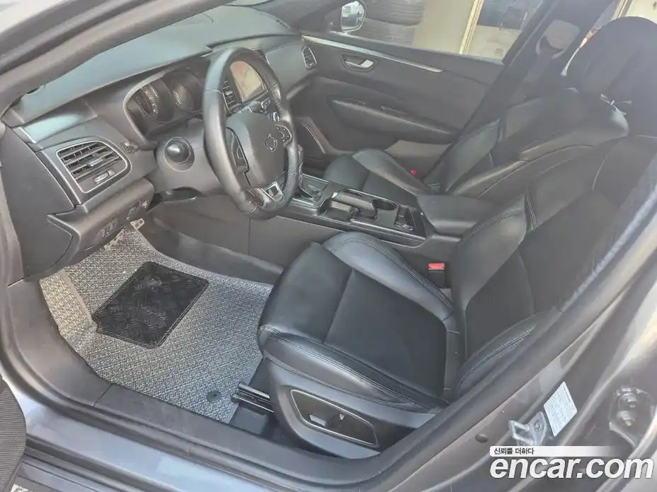 Renault SM6 2019 2.0 Автомат в Москве № 402281, фото 17