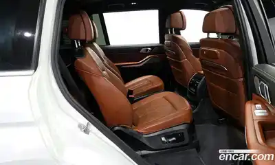 BMW X7 2023 3.0 Автомат в Москве № 404672, миниатюра 12