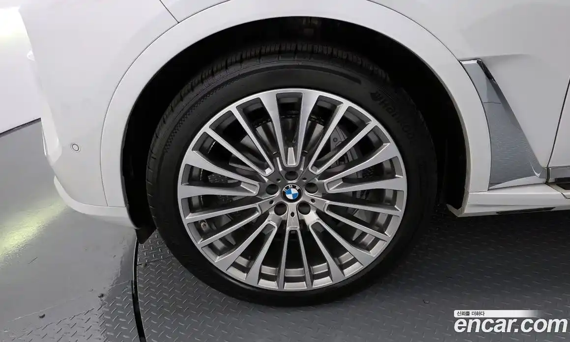 BMW X7 2023 3.0 Автомат в Москве № 404672, фото 5