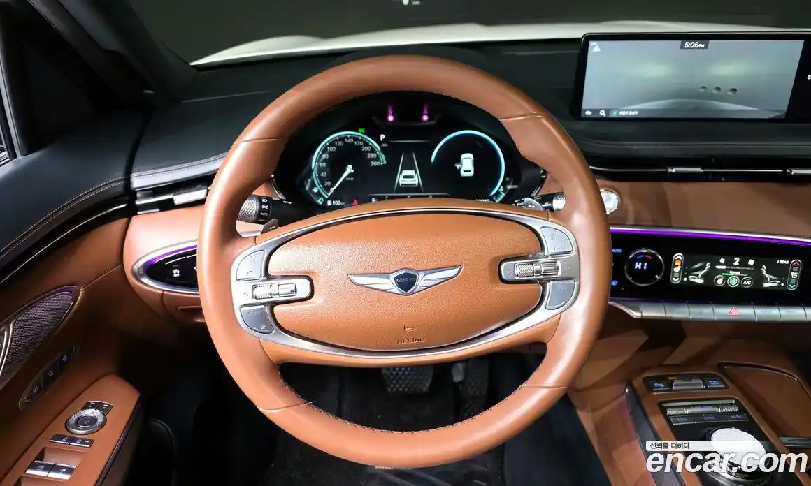 Genesis GV70 2021 2.5 Автомат в Москве № 405393, фото 13