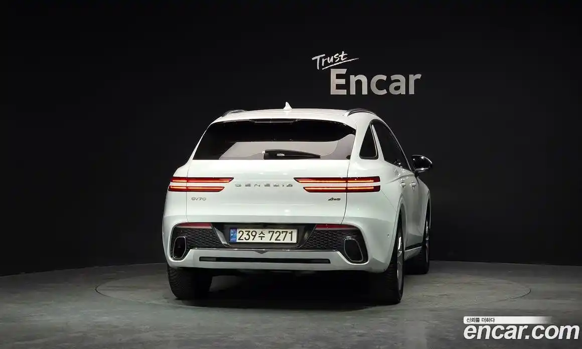 Genesis GV70 2021 2.5 Автомат в Москве № 405393, фото 4