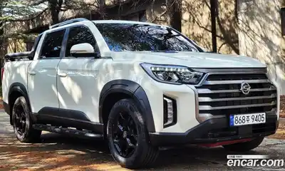 SsangYong Rexton 2023 2.2 Автомат в Москве № 407088, миниатюра 3