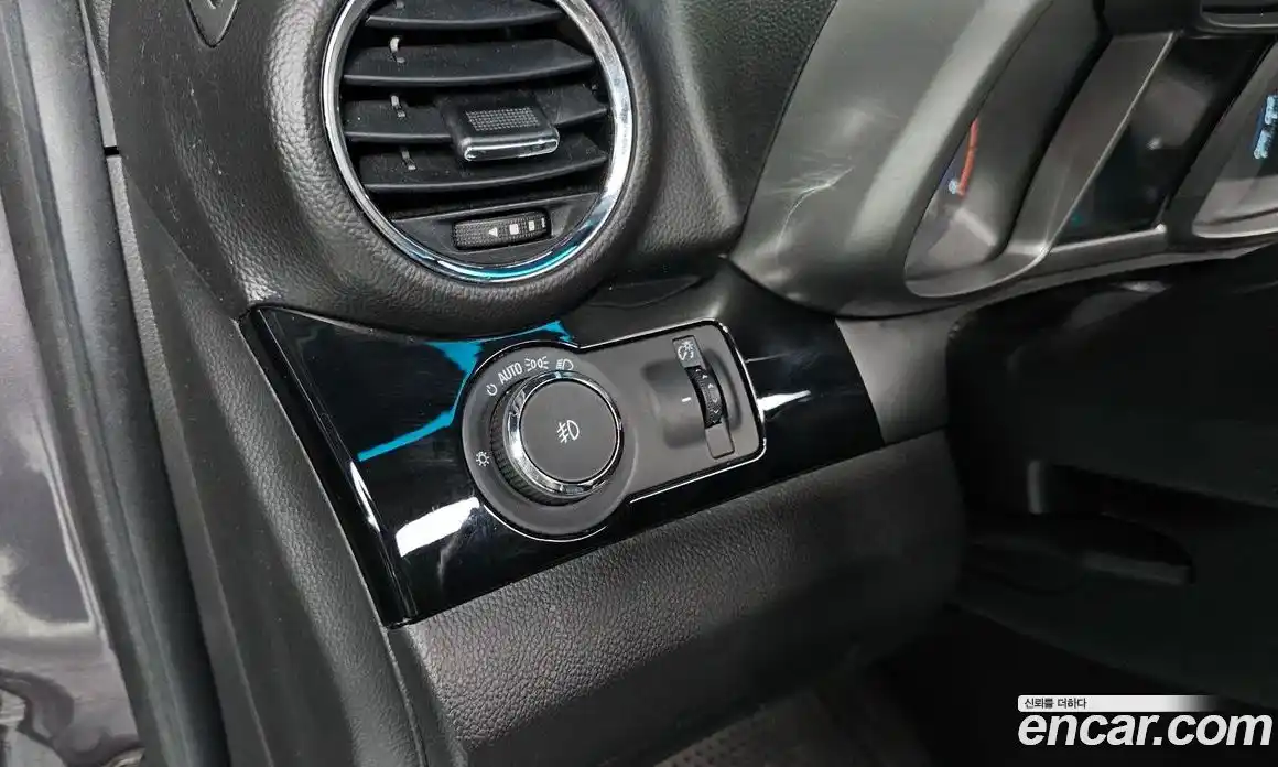 Chevrolet Orlando 2012 2.0 Автомат в Москве № 40981, фото 18