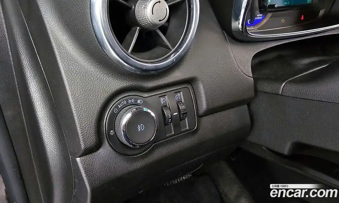 Chevrolet Trax 2013 1.4 Автомат в Москве № 41206, фото 13