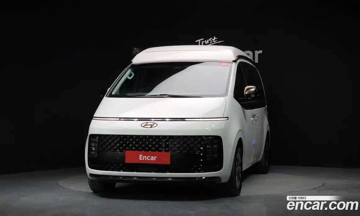 Hyundai Staria 2024 2.2 Автомат в Москве № 43512, фото 3