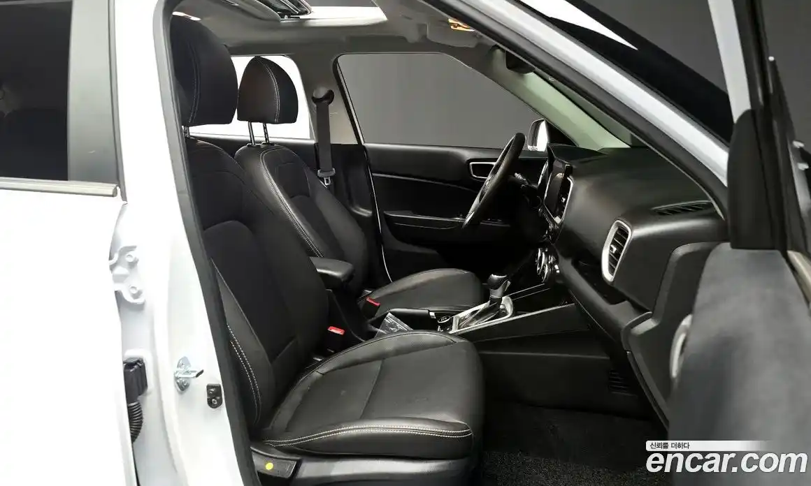 Hyundai Venue 2025 1.6 Автомат в Москве № 45461, фото 14