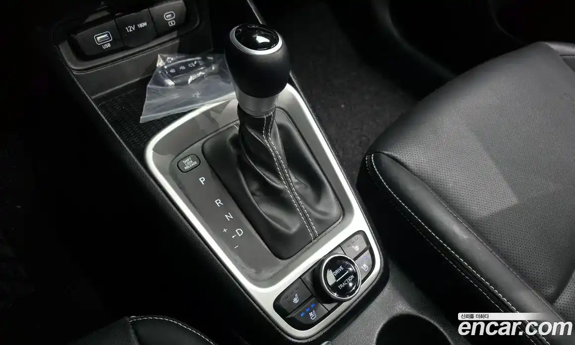 Hyundai Venue 2025 1.6 Автомат в Москве № 45461, фото 7