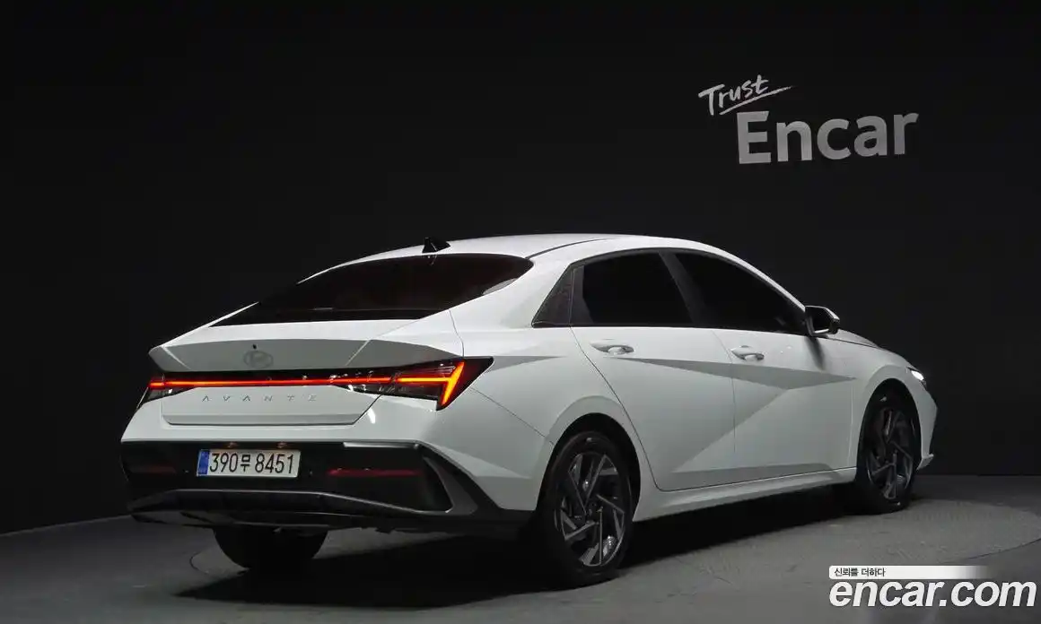 Hyundai Avante 2026 1.6 Автомат в Москве № 45527, фото 16