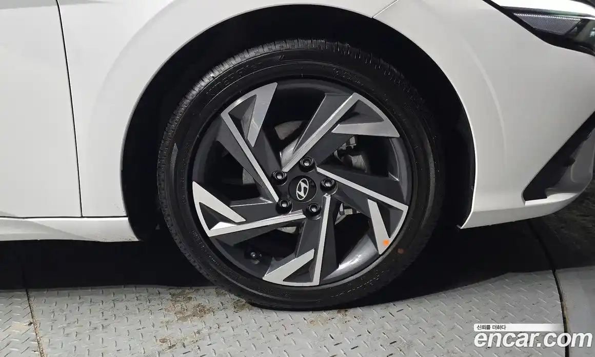 Hyundai Avante 2026 1.6 Автомат в Москве № 45527, фото 17