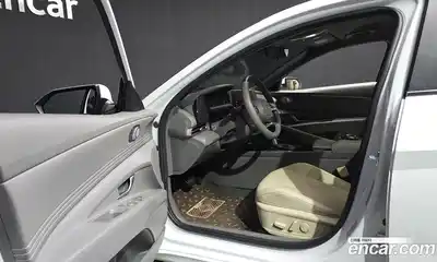 Hyundai Avante 2026 1.6 Автомат в Москве № 45527, миниатюра 8